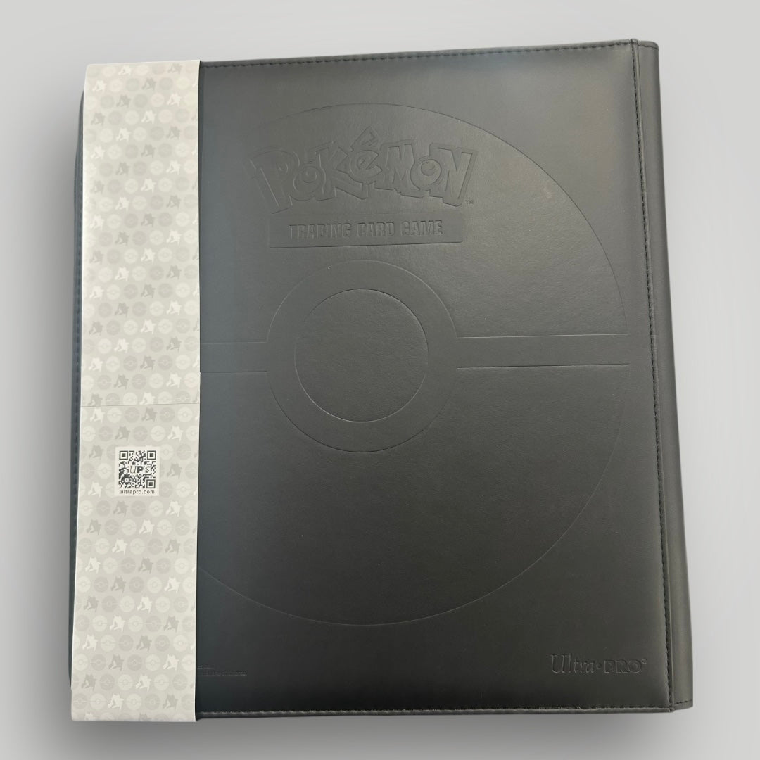 Ultra PRO 12-Pocket Zippered PRO-Binder “Pikachu”